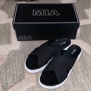 MIA Shoes